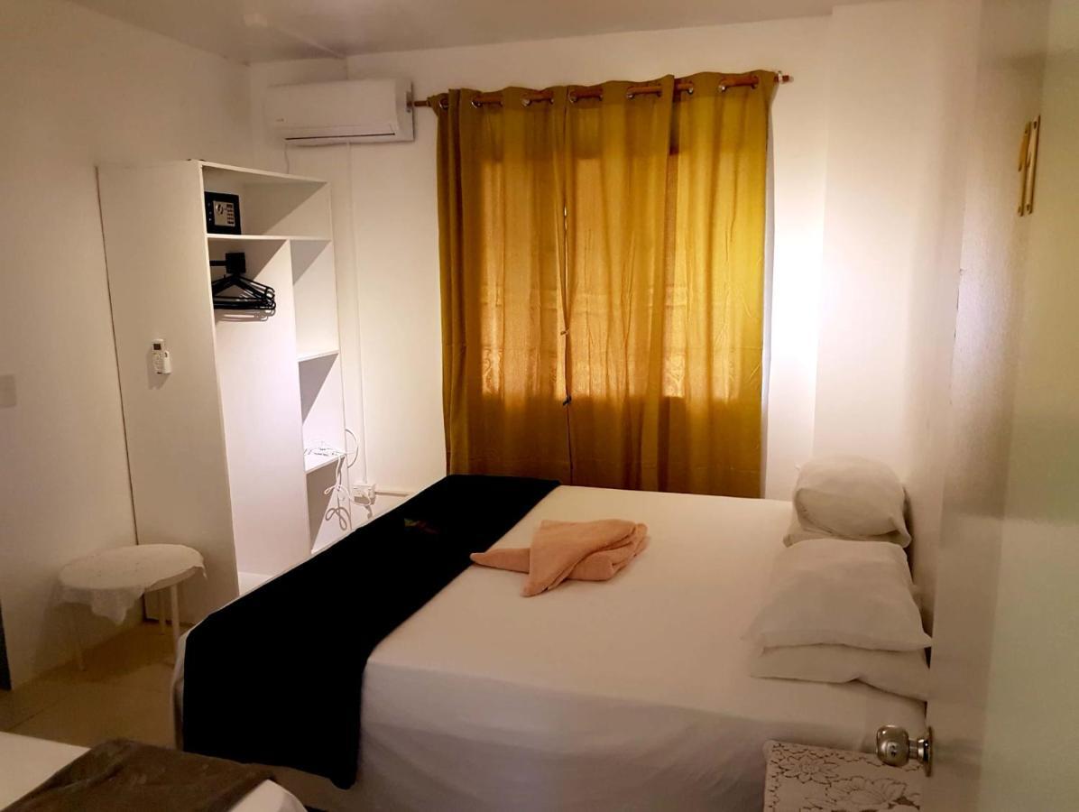 Flying Annie Moa Bed & Breakfast Neiafu Exterior foto